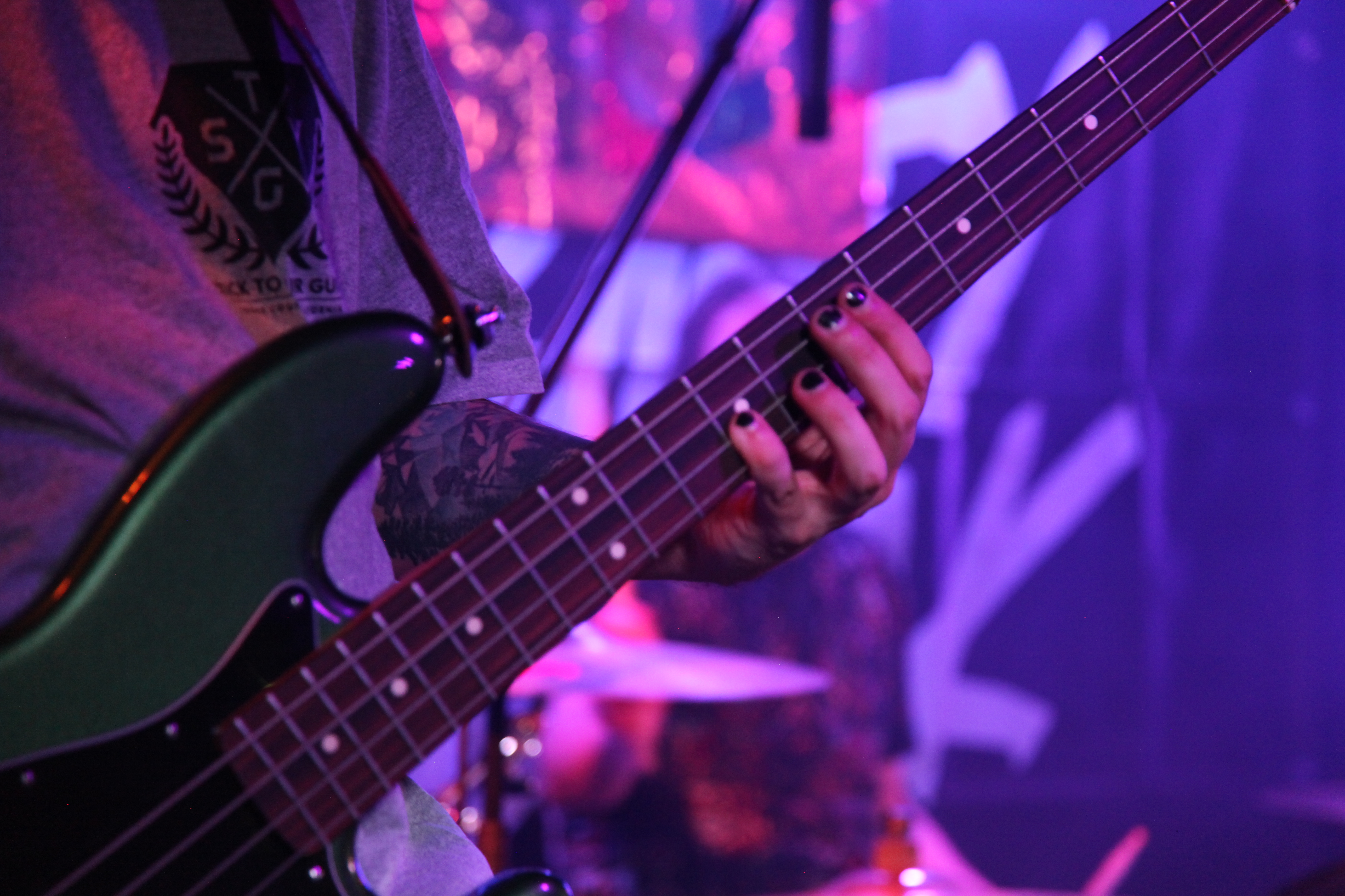 Bass, lights and volume